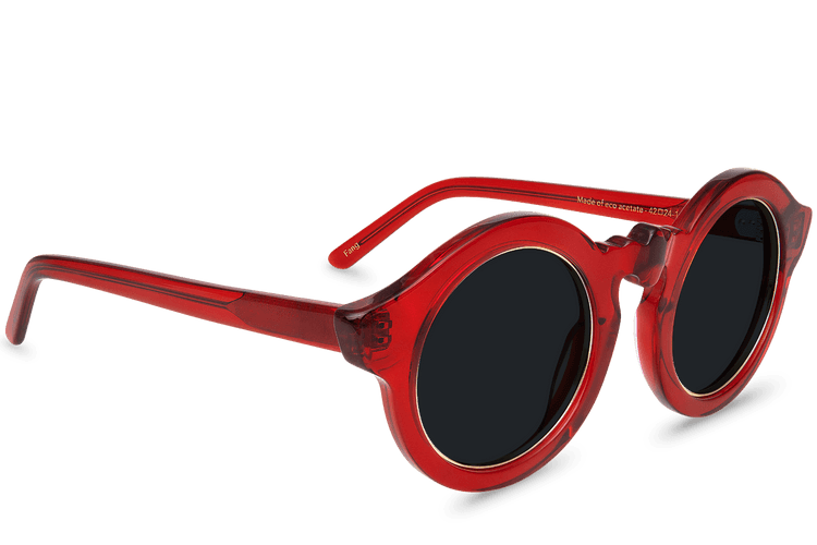 Fang Red