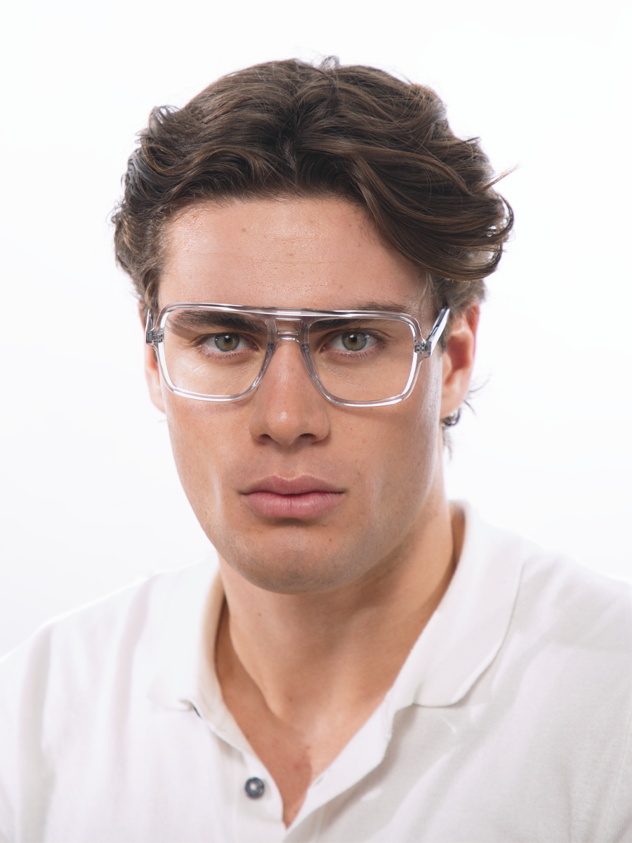 Izzy Clear