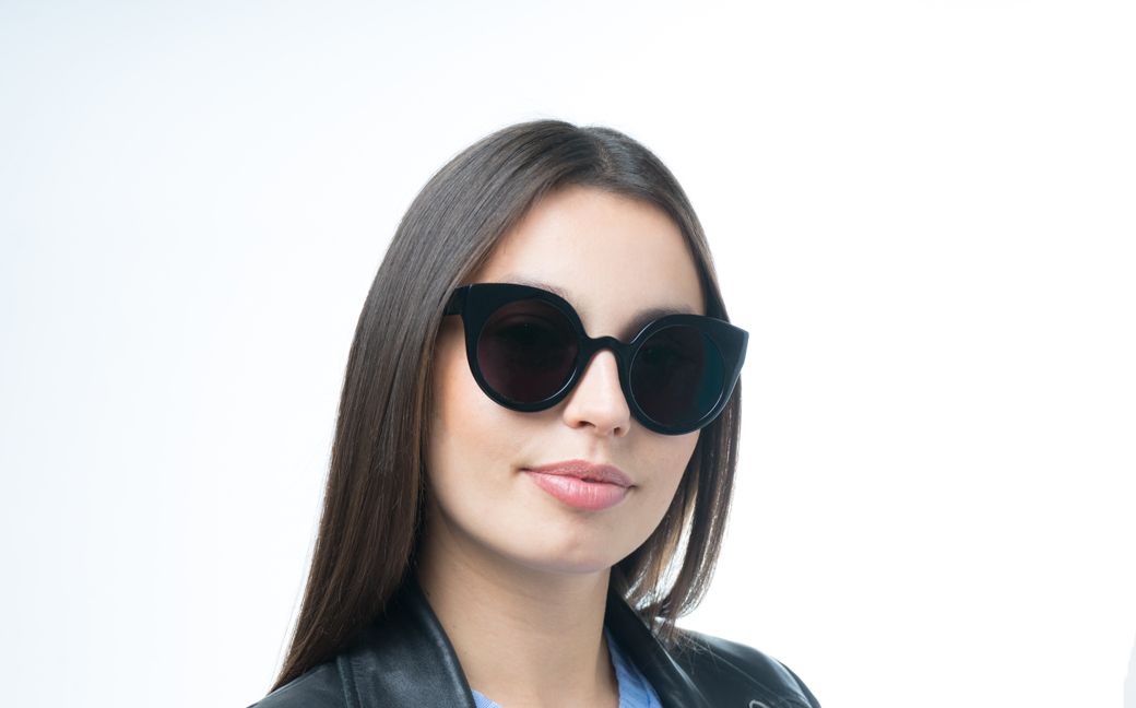 Sterre Black