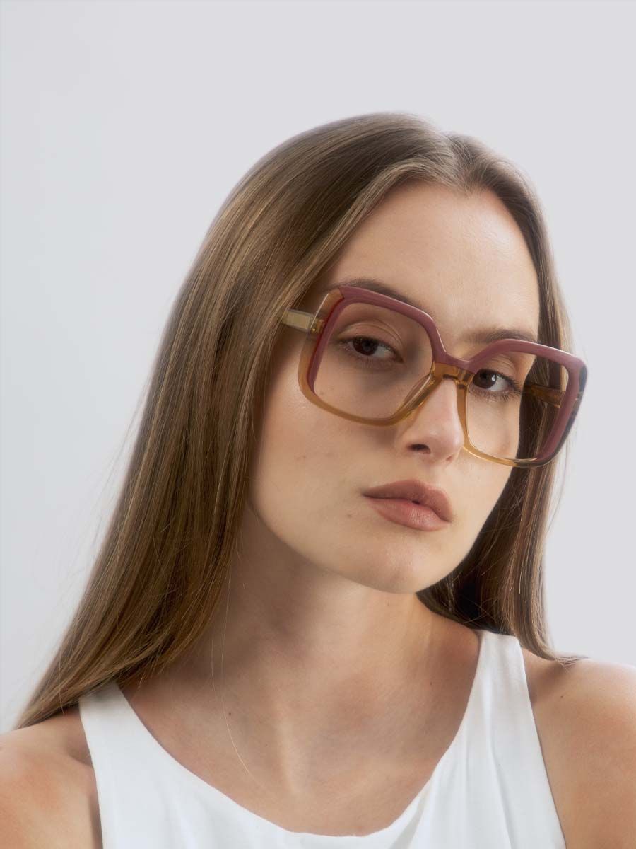 Vivienne Pink
