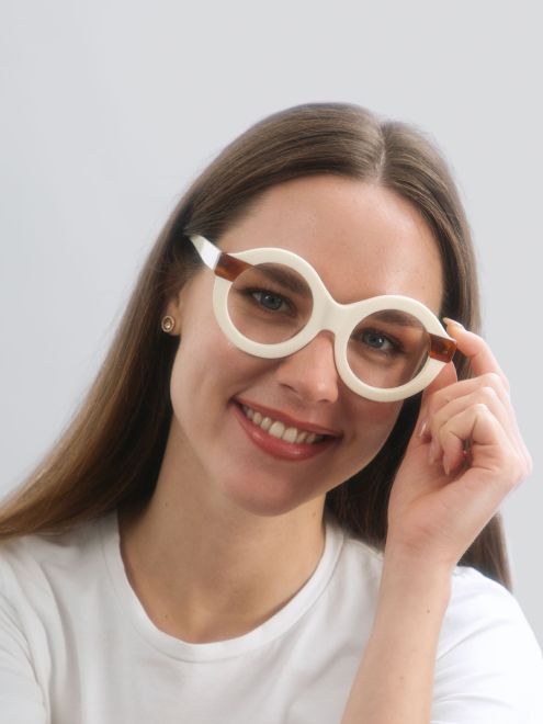 Angie View Cream