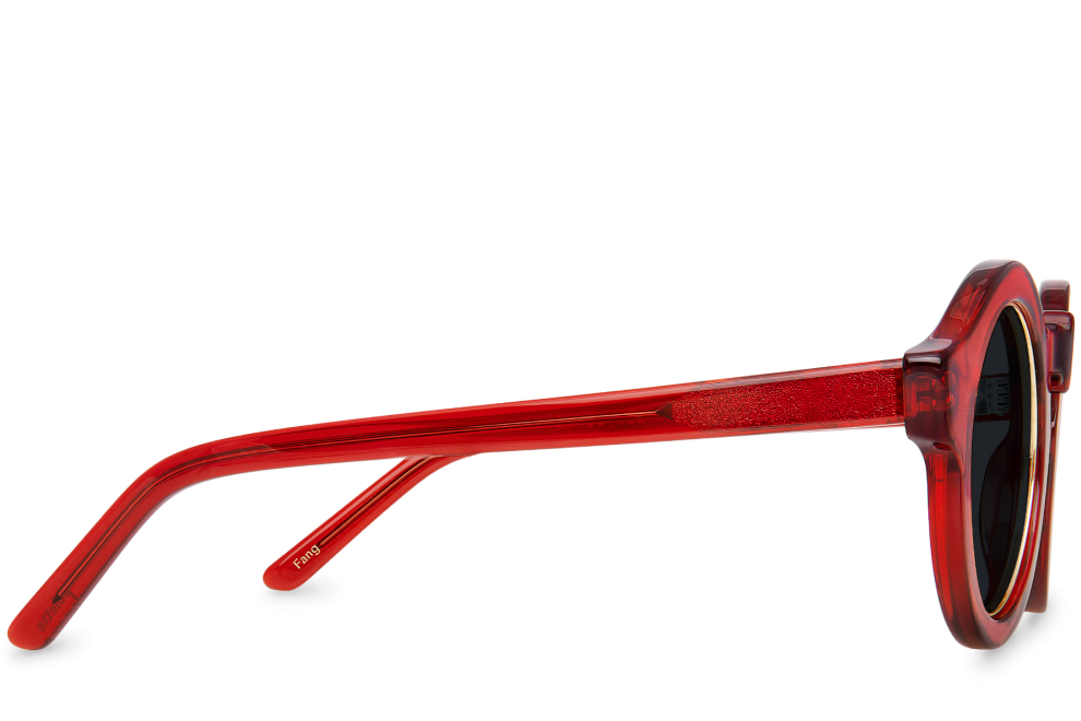 Fang Red