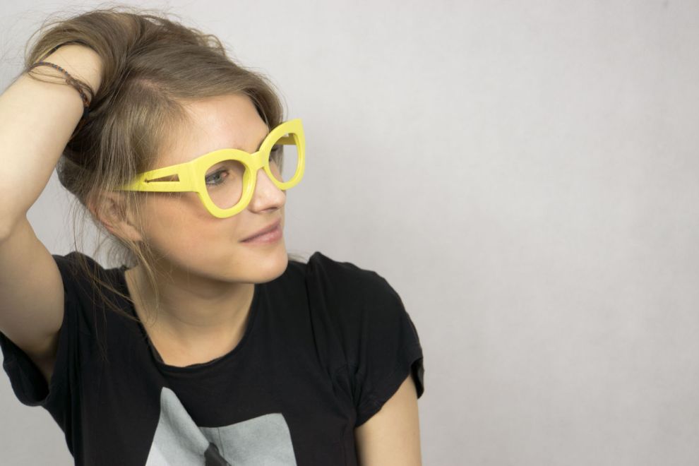 Lola Yellow