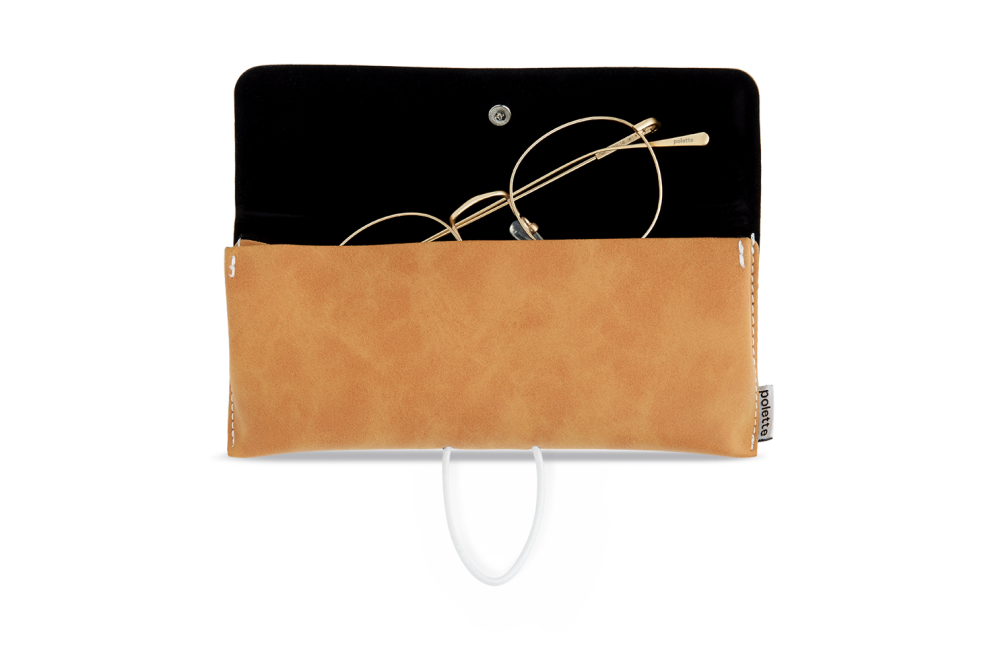 Ritzy Brown