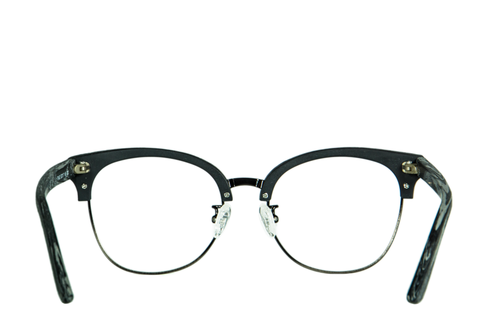 Roseau Black