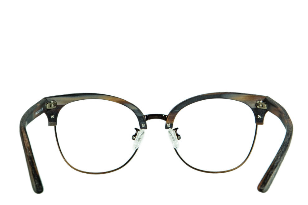 Roseau Brown