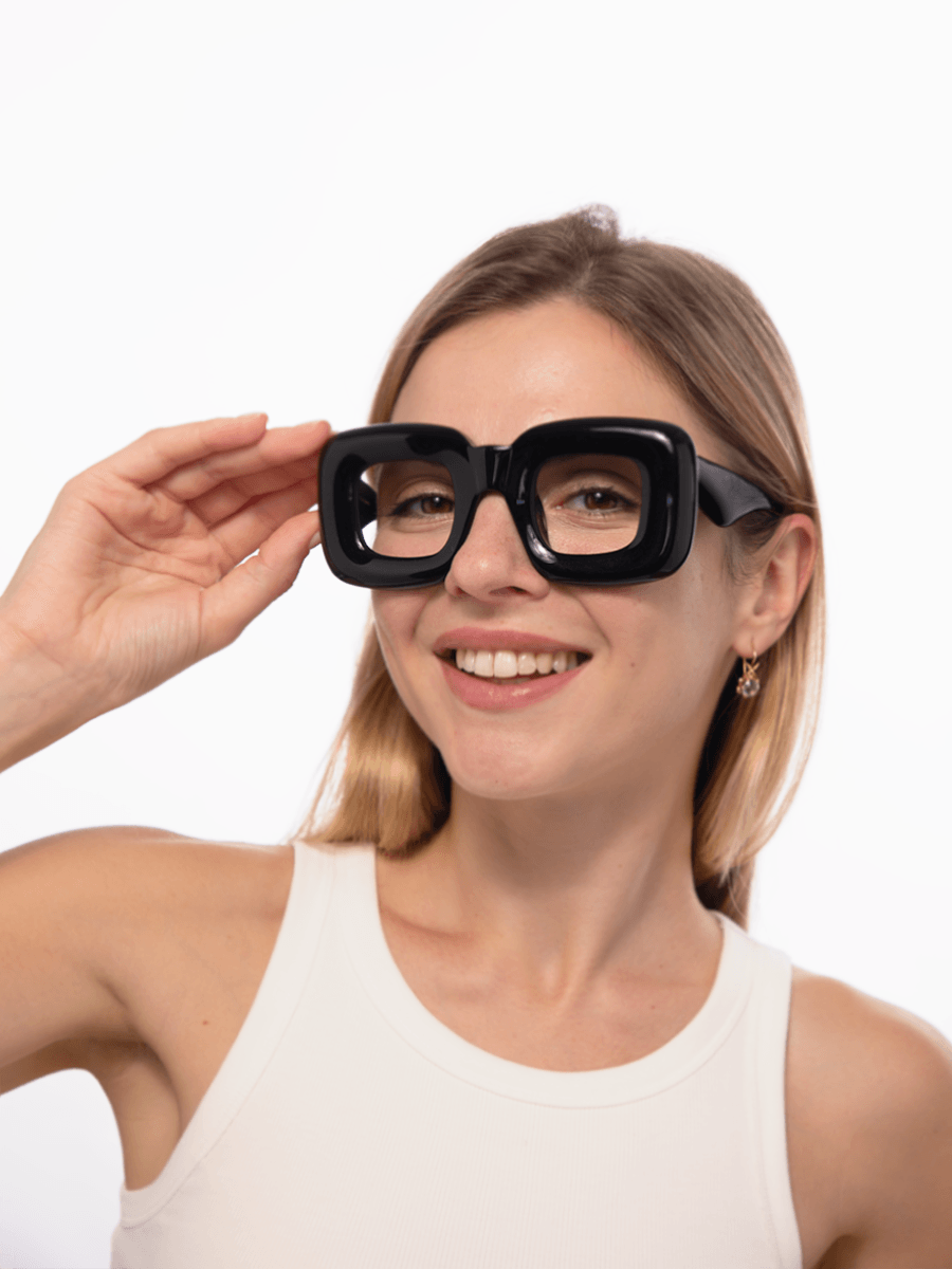 Beauregarde View Black