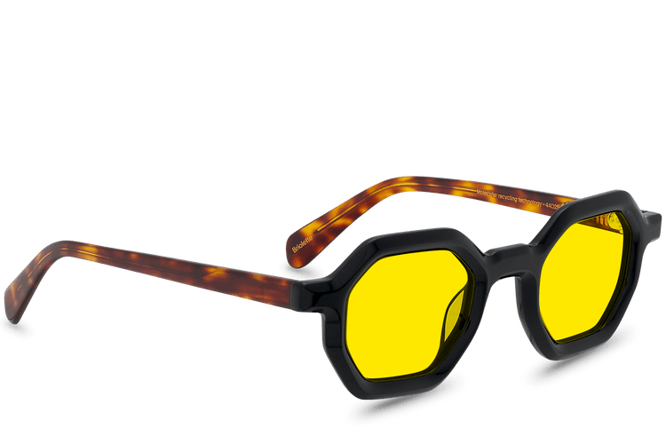 Briolette Black