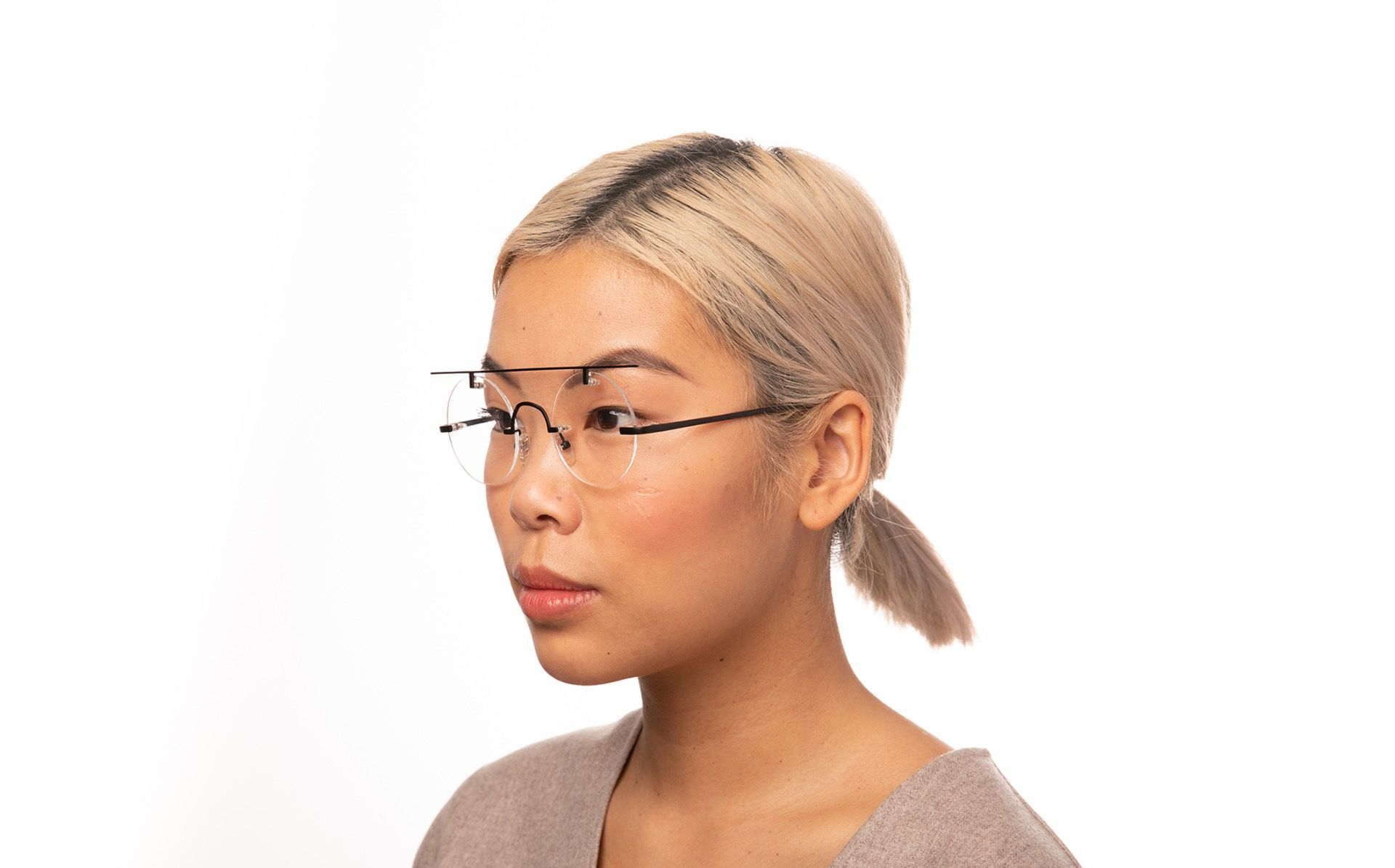 Goldfinger View Black