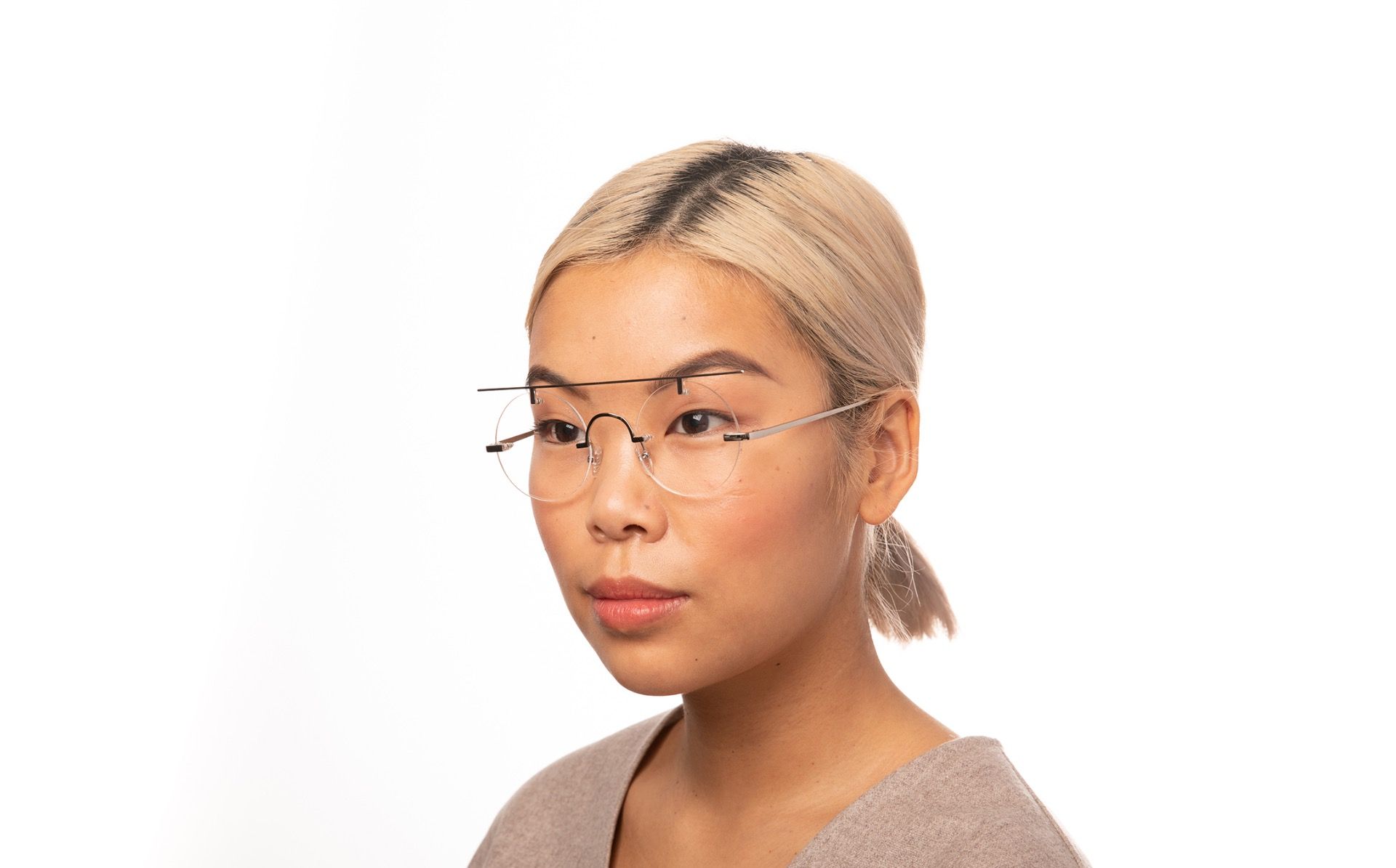 Goldfinger View Silver