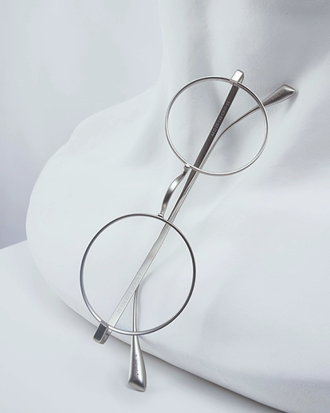 L'idéal des lunettes minimalistes – Collection MINOSOPHY.