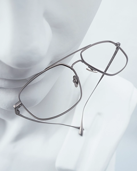 L'idéal des lunettes minimalistes – Collection MINOSOPHY.